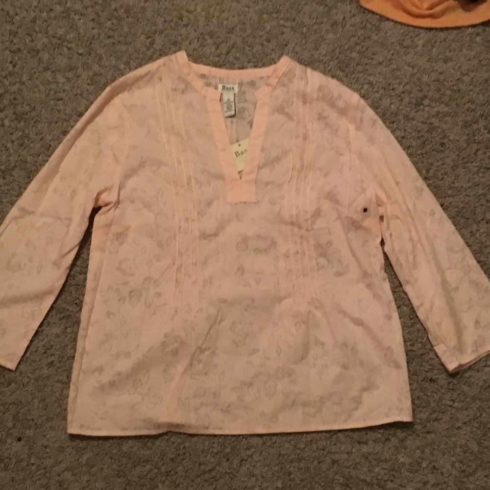 Bass America pink blouse
